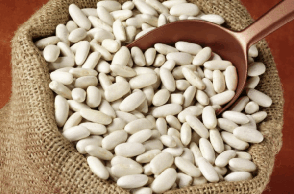 Fagioli Bianchi grandi. 0,35 kg.