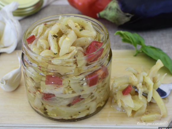 Melanzane a Filetti in Olio. 0,314 kg.